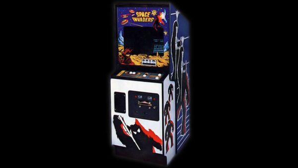 Space Invaders classic 80s arcade game rental