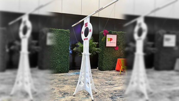 hook & ring toss game, ring swing game, ring the hook, ring toss game, game rental, hook and ring game