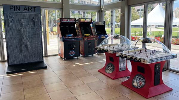 Giant Pin art game rental